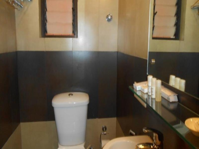 Treebo Trend Hotel Relax Inn Kolkata Ngoại thất bức ảnh