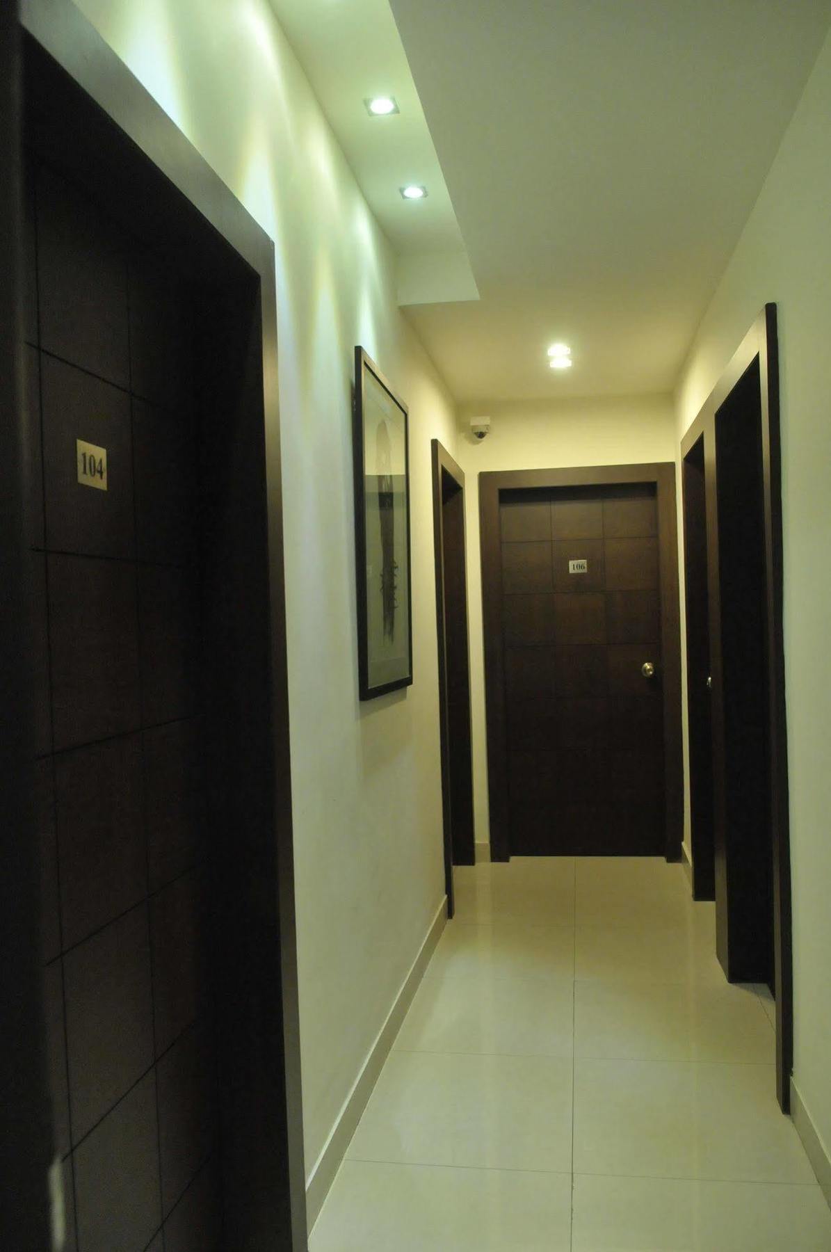 Treebo Trend Hotel Relax Inn Kolkata Ngoại thất bức ảnh