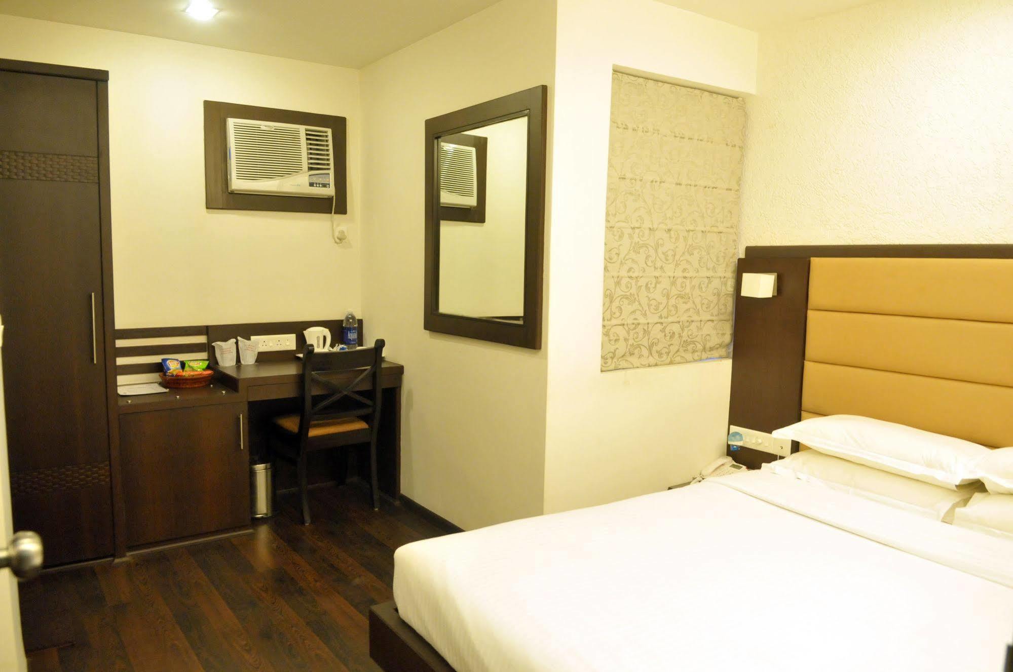 Treebo Trend Hotel Relax Inn Kolkata Ngoại thất bức ảnh